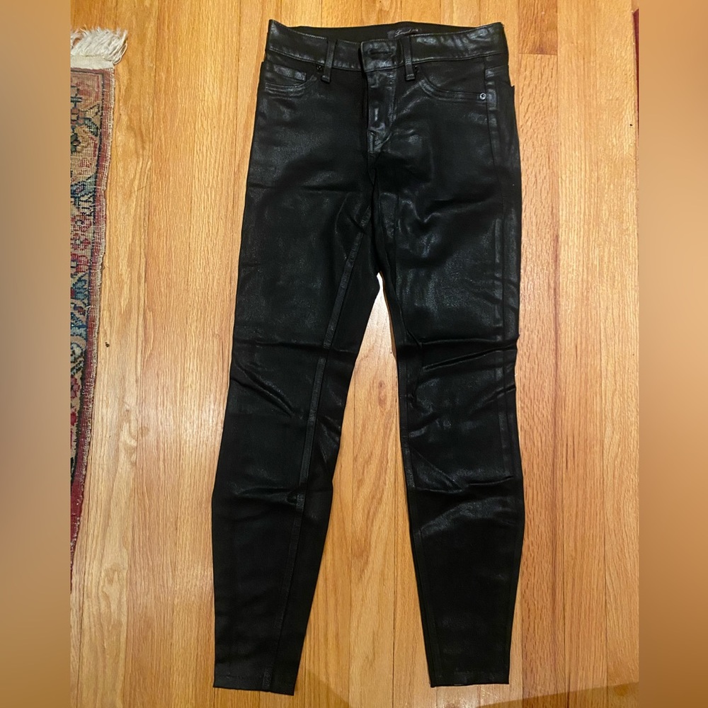 Shimmery black skinny jeans